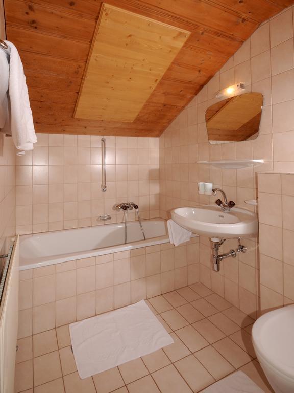 Ferienhaus Martlerhof Tux Ruang foto