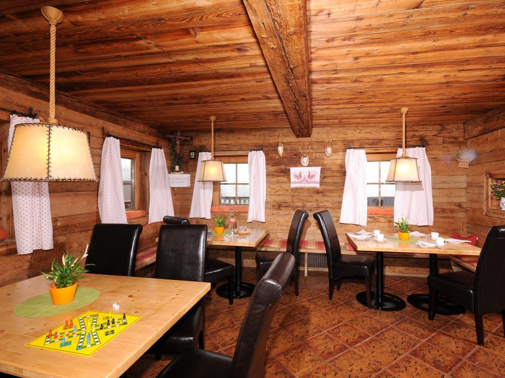 Ferienhaus Martlerhof Tux Ruang foto